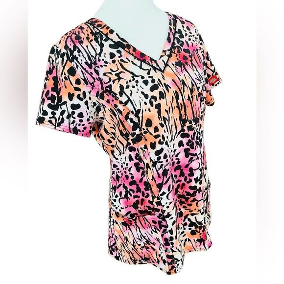 DICKIES set of (3) assisted scrub tops, size small. - Picture 4 of 14